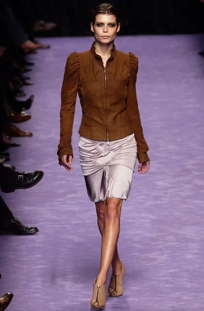 Look 15